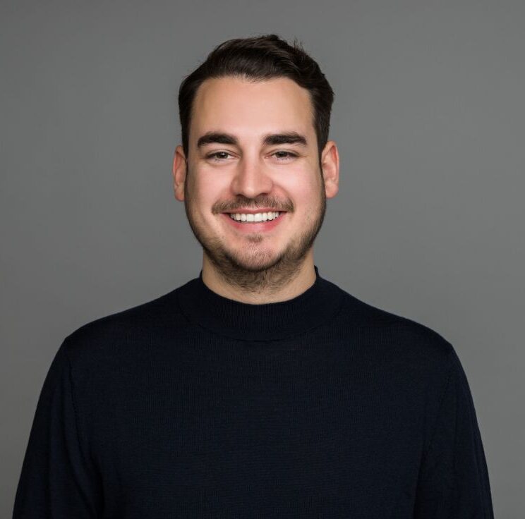 Profilbild von Emil Pabst, Geschäftsleiter und Prokurist bei VEOMO Consulting GmbH.